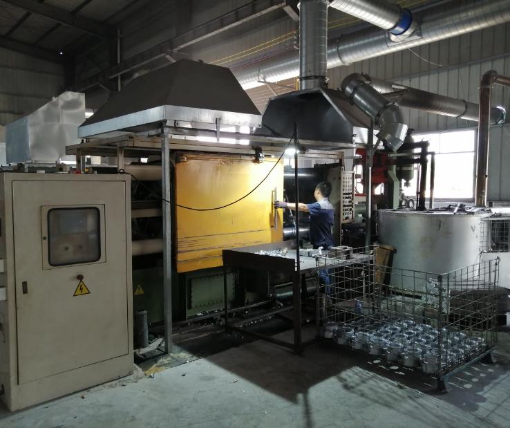 400噸益格鋁合金壓鑄機1臺